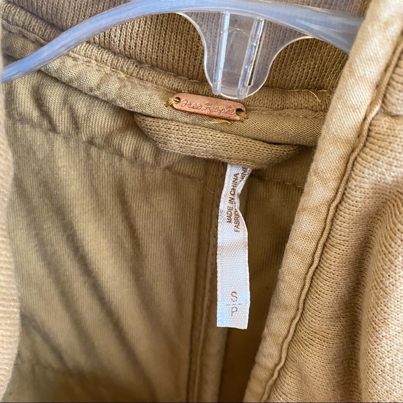 SOLD Free People Dolman Quilted Jacket - Picture 6 of 6